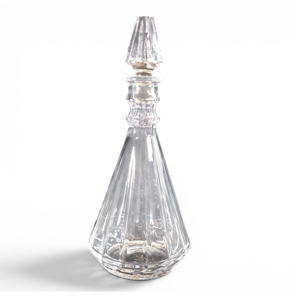 Wedgwood Crystal Decanter with Original Stopper Unique Design
